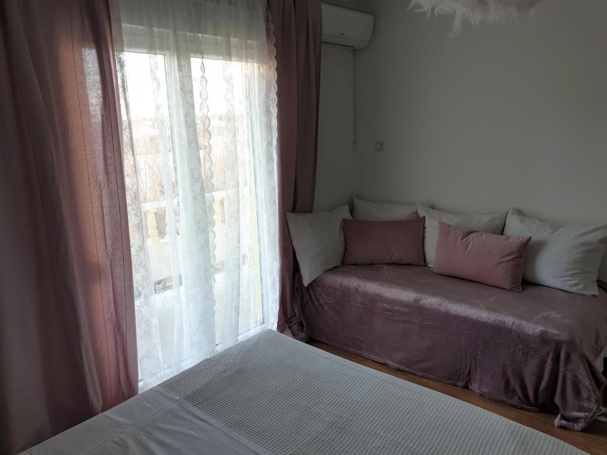 Banjol Apartments Mare מראה חיצוני תמונה