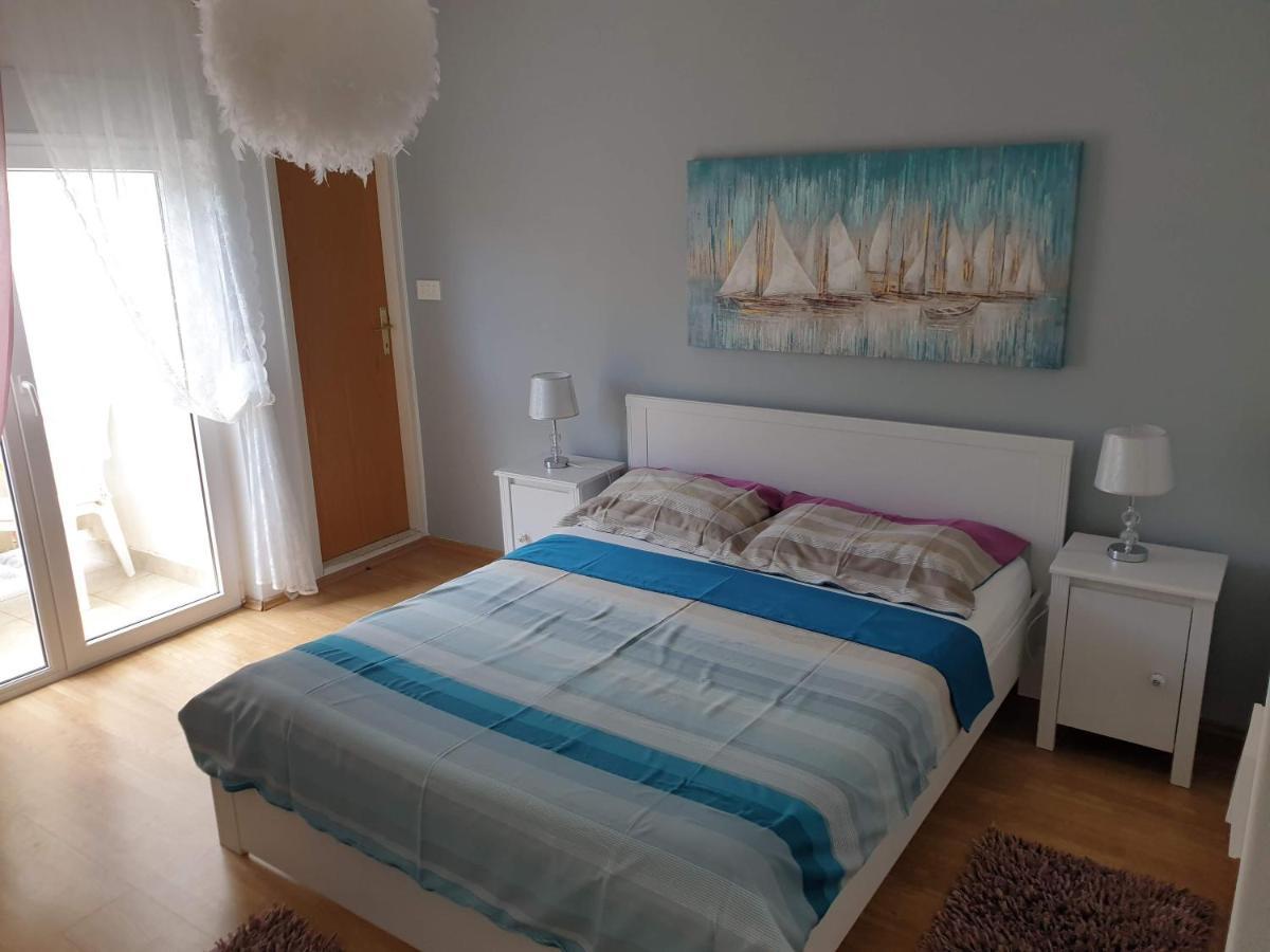 Banjol Apartments Mare מראה חיצוני תמונה
