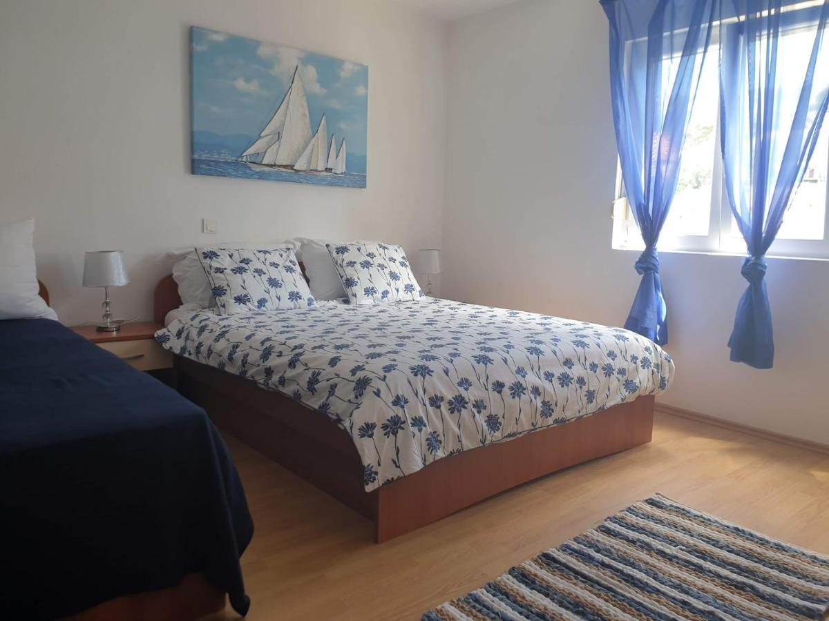 Banjol Apartments Mare מראה חיצוני תמונה