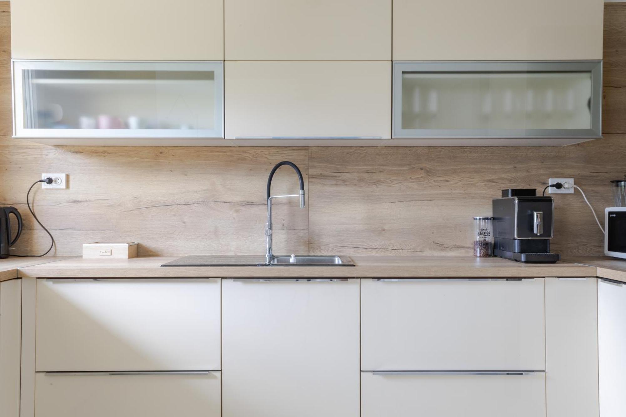 Banjol Apartments Mare מראה חיצוני תמונה