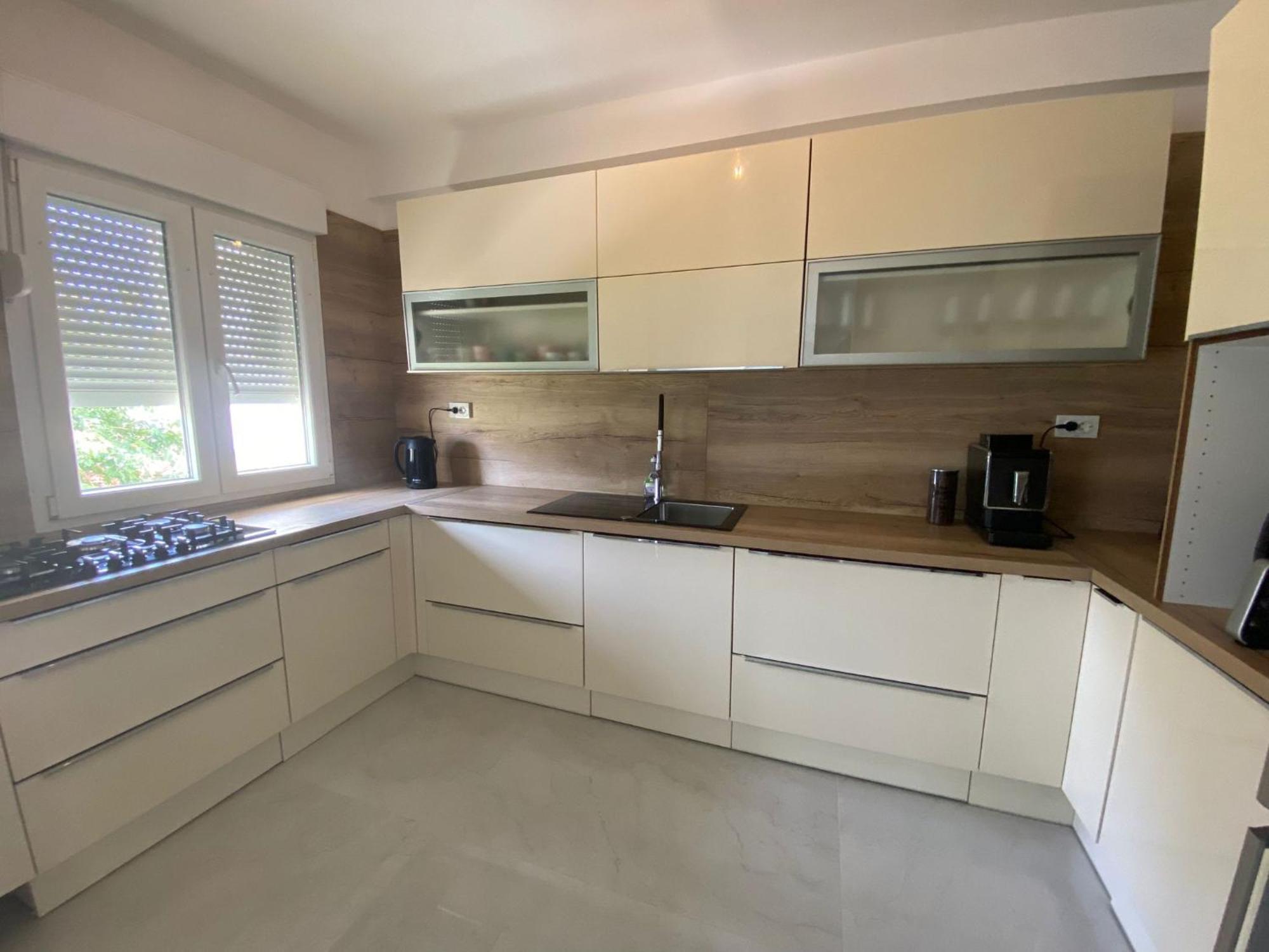 Banjol Apartments Mare מראה חיצוני תמונה