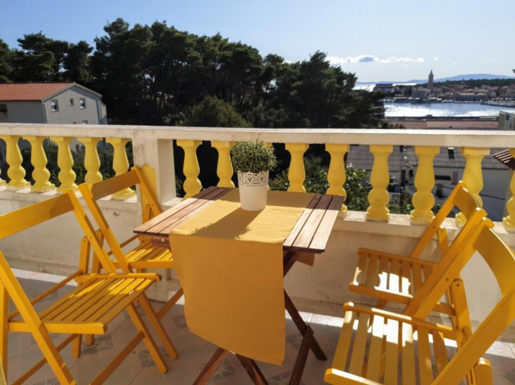 Banjol Apartments Mare חדר תמונה